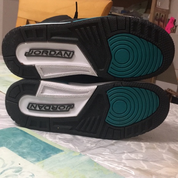 Air Jordan 3 Retro GS 'Rio Teal' - Picture 1 of 11